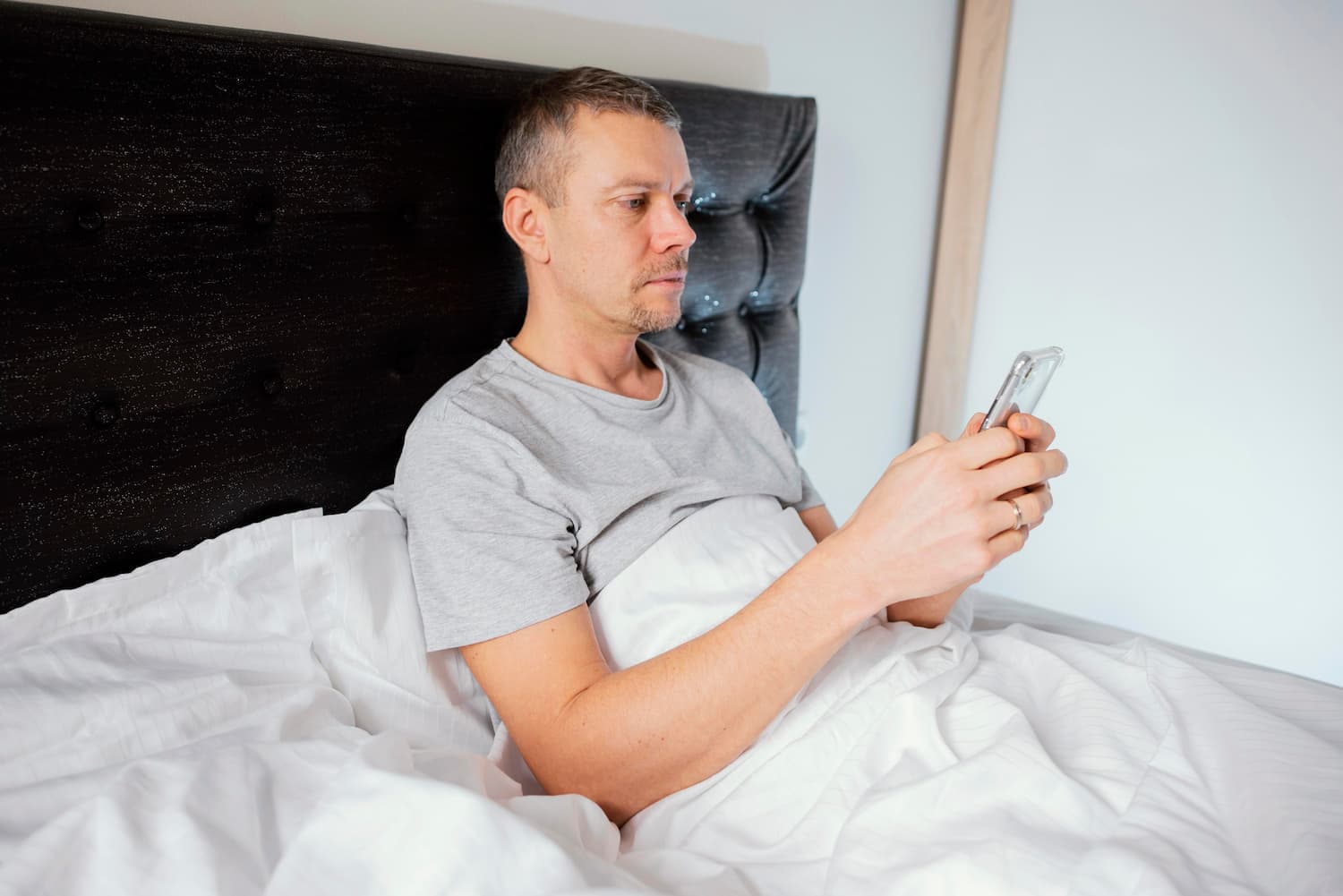 How to Sleep After a Hair Transplant